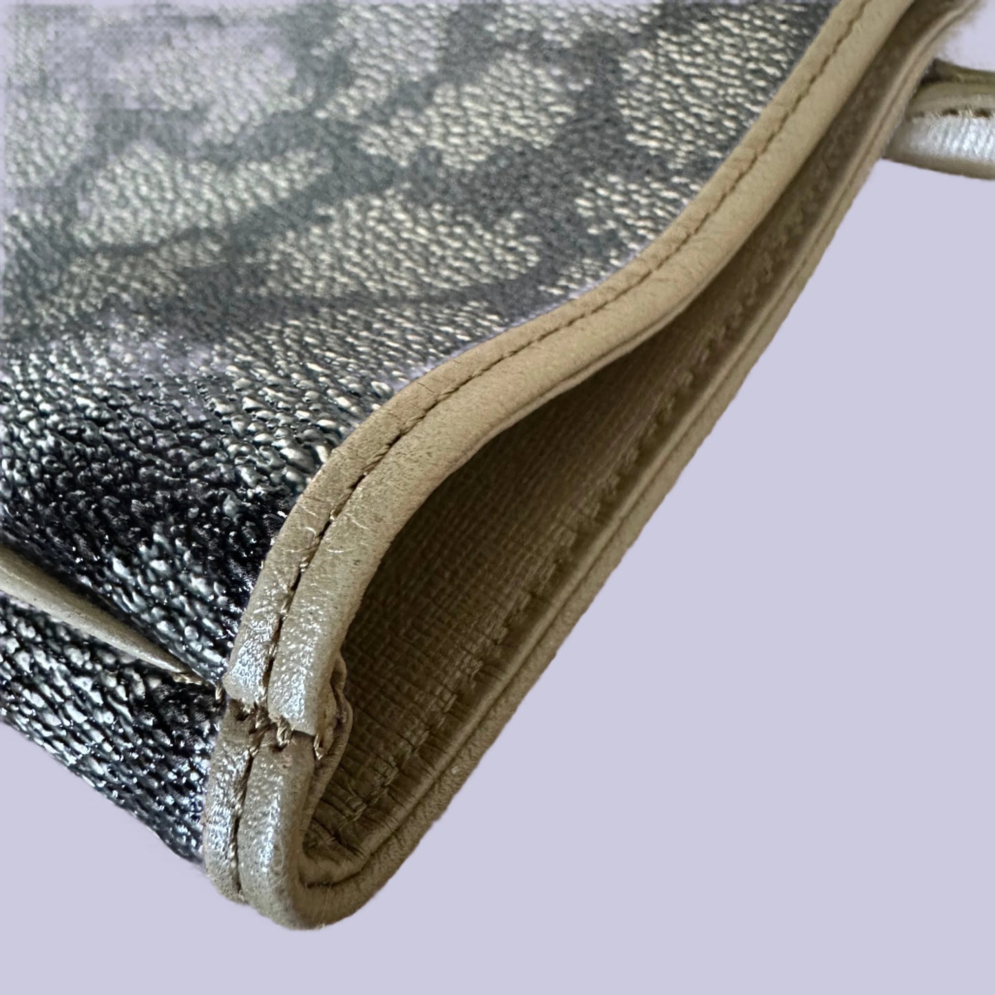 Yves Saint Laurent Dark Tan and Taupe Tote Bag in Giraffe Print Coated Canvas