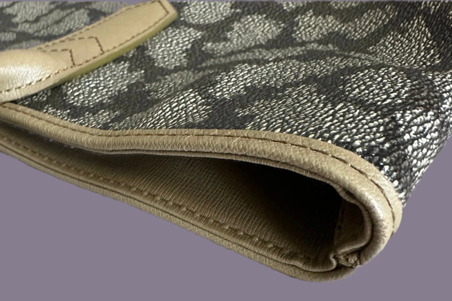 Yves Saint Laurent Dark Tan and Taupe Tote Bag in Giraffe Print Coated Canvas