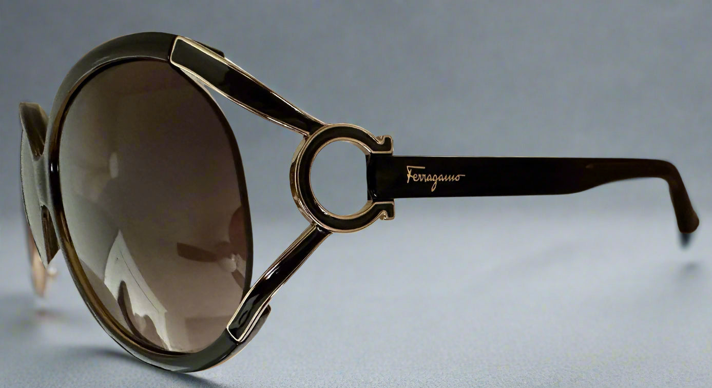 NEW!! Feragamo Brown Oversized Sunglasses w/Signature Gold Horse bit on side