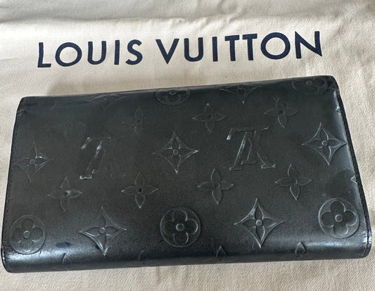 Louis Vuitton MATTE Black Vernis Long International Wallet
