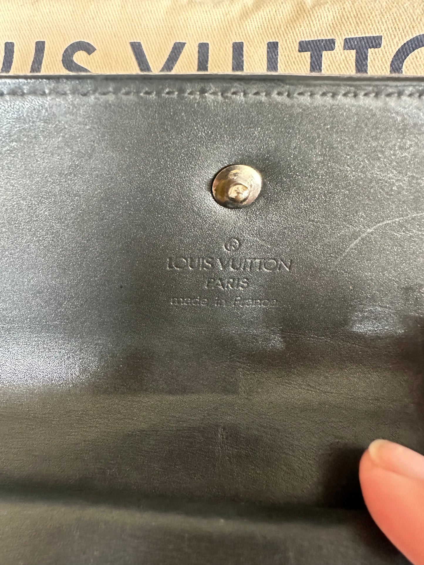 Louis Vuitton MATTE Black Vernis Long International Wallet