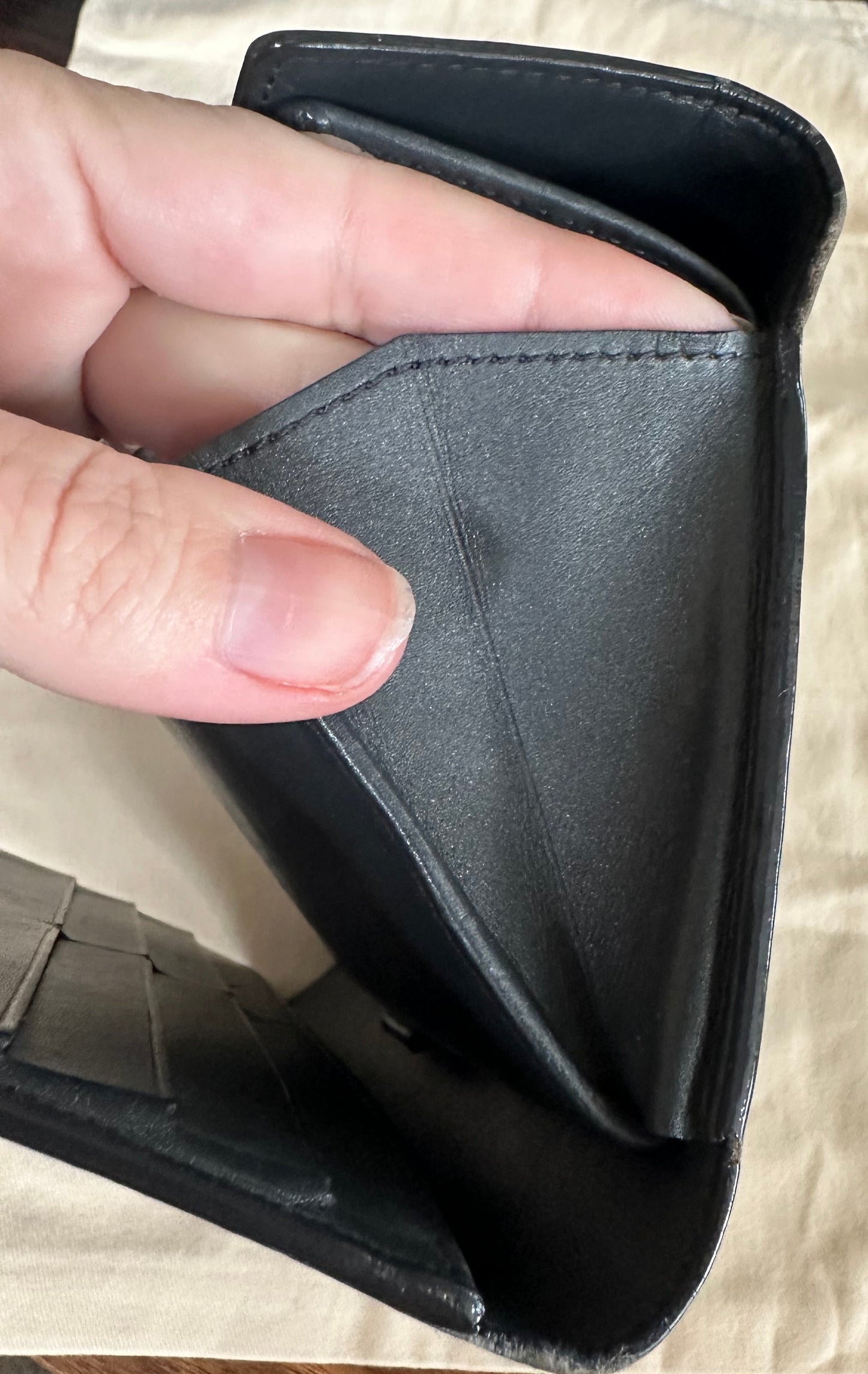 Louis Vuitton MATTE Black Vernis Long International Wallet