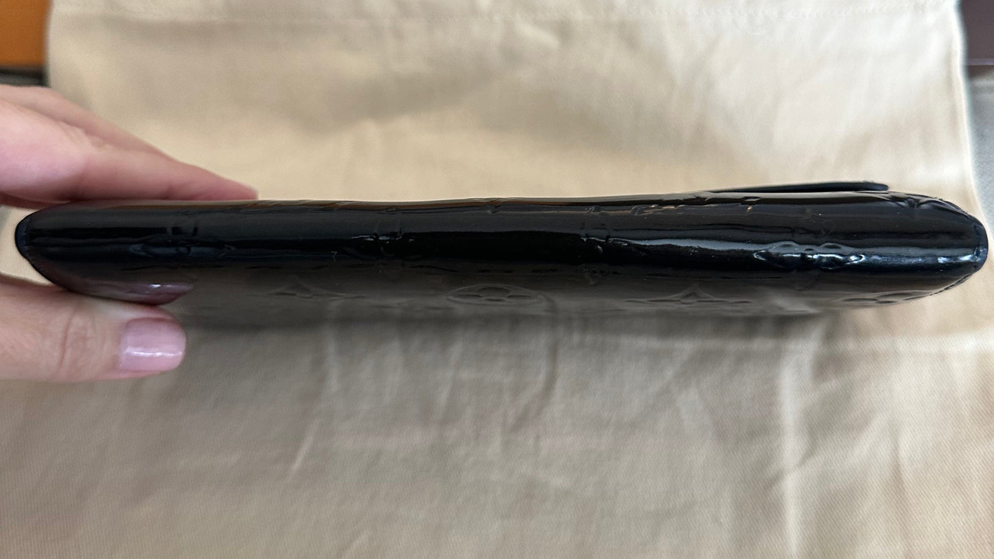 Louis Vuitton Long Sara Wallet in SHINY Black Vernis Patent Leather