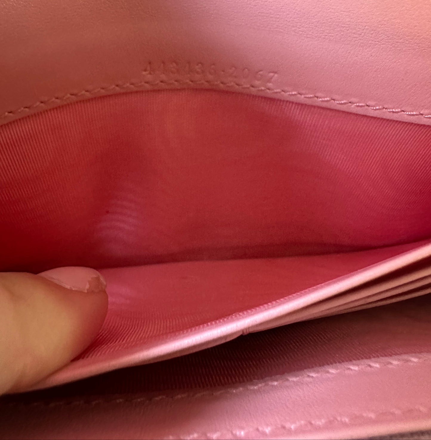 Gucci GG Marmont Wallet / Clutch in Ballerina Pink Puffy Leather