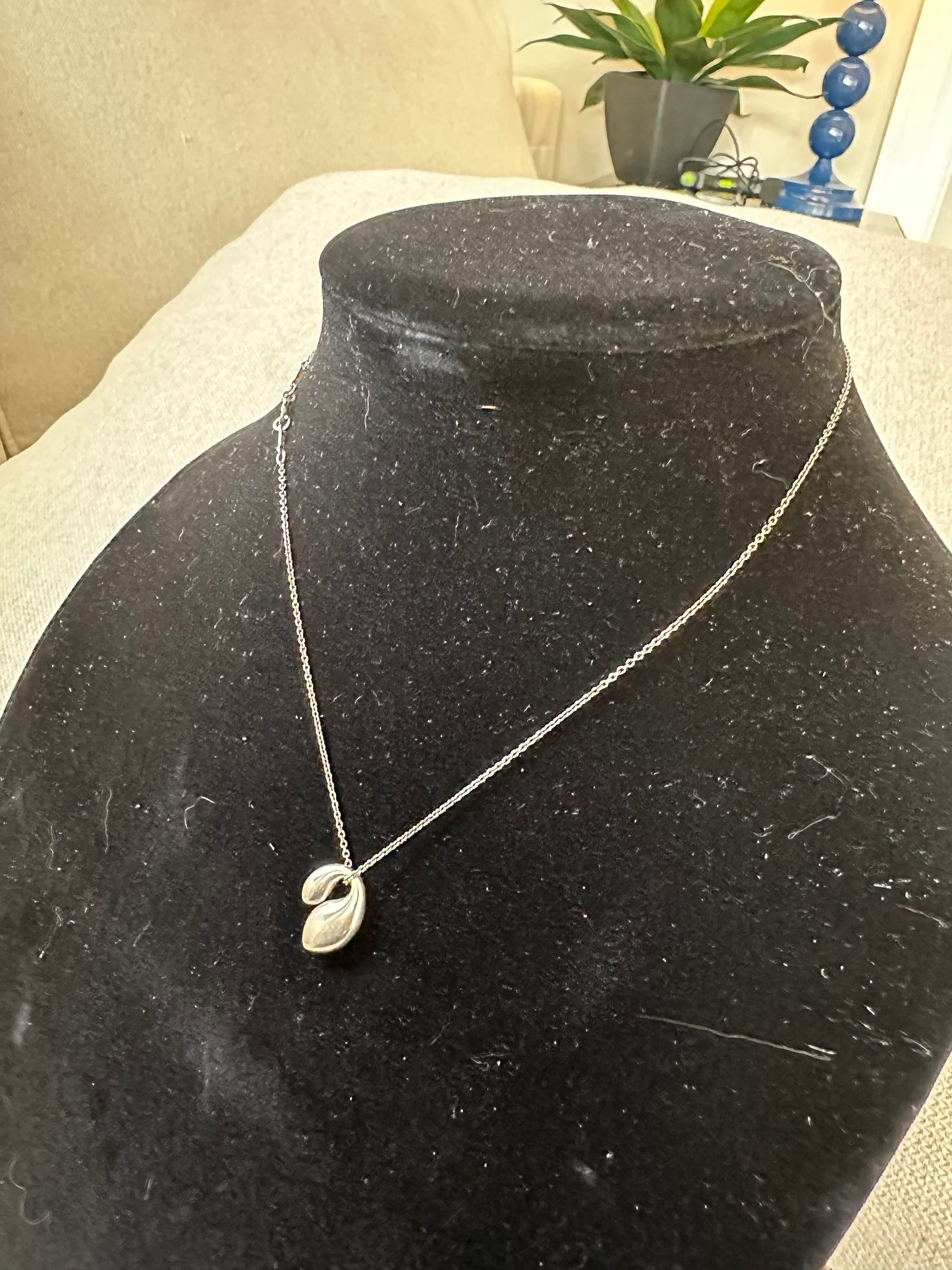 Tiffany .925 Sterling Silver Elsa Peretti Double teardrop with Original Chain