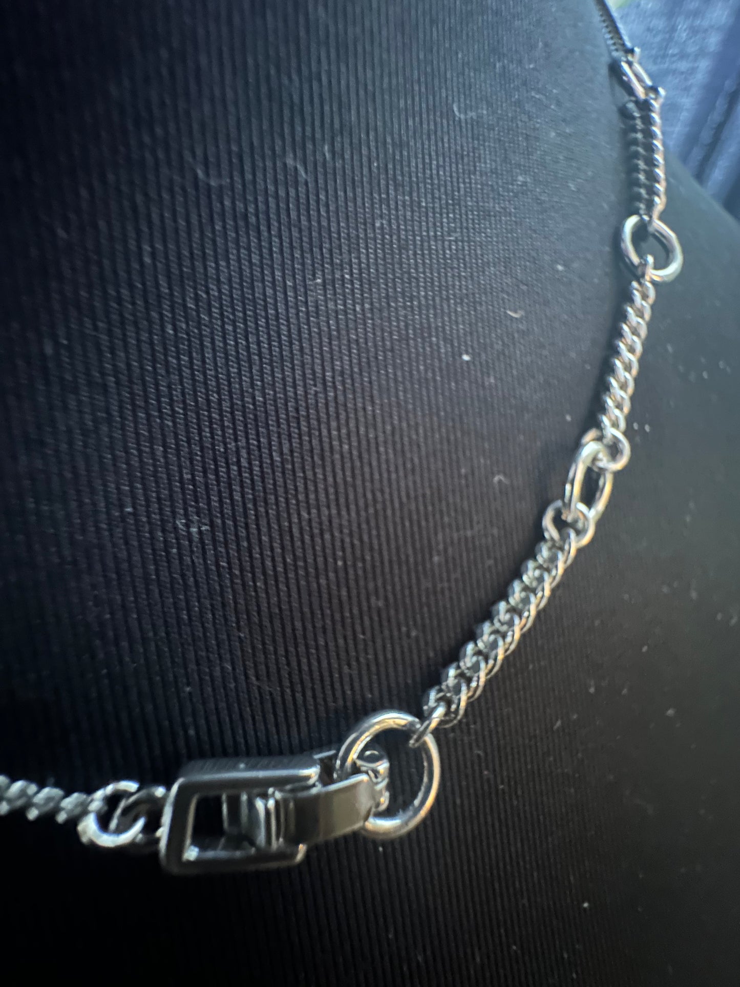 Givency Silver Necklace with Multi-facted Round Rhinestone
