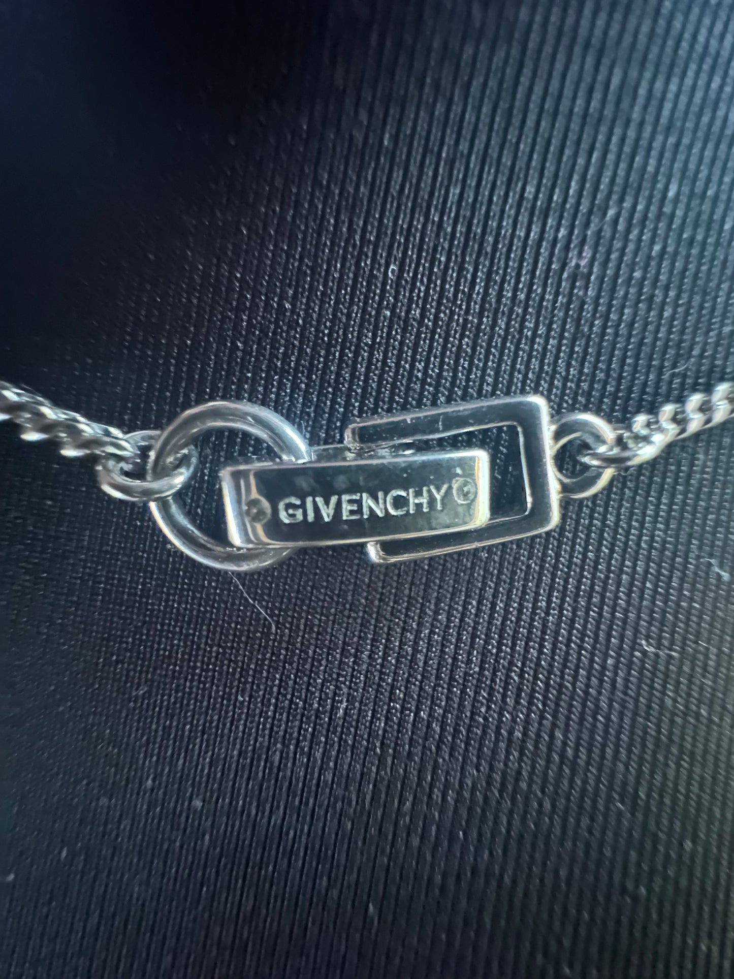 Givency Silver Necklace with Multi-facted Round Rhinestone