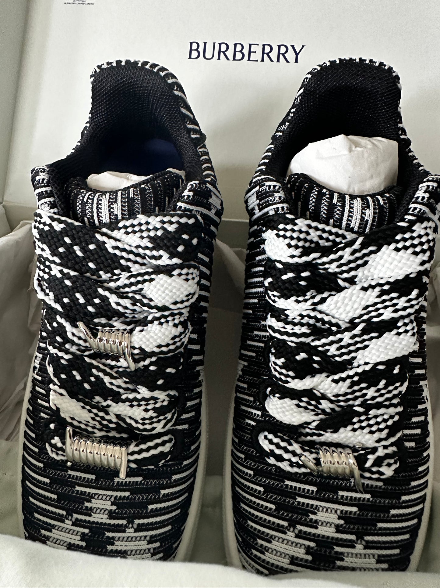 Burberry !New with Tags! Black and White Novocheck Sneakers sz 37.5