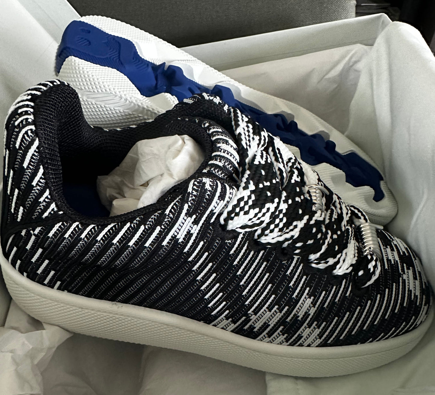 Burberry !New with Tags! Black and White Novocheck Sneakers sz 37.5