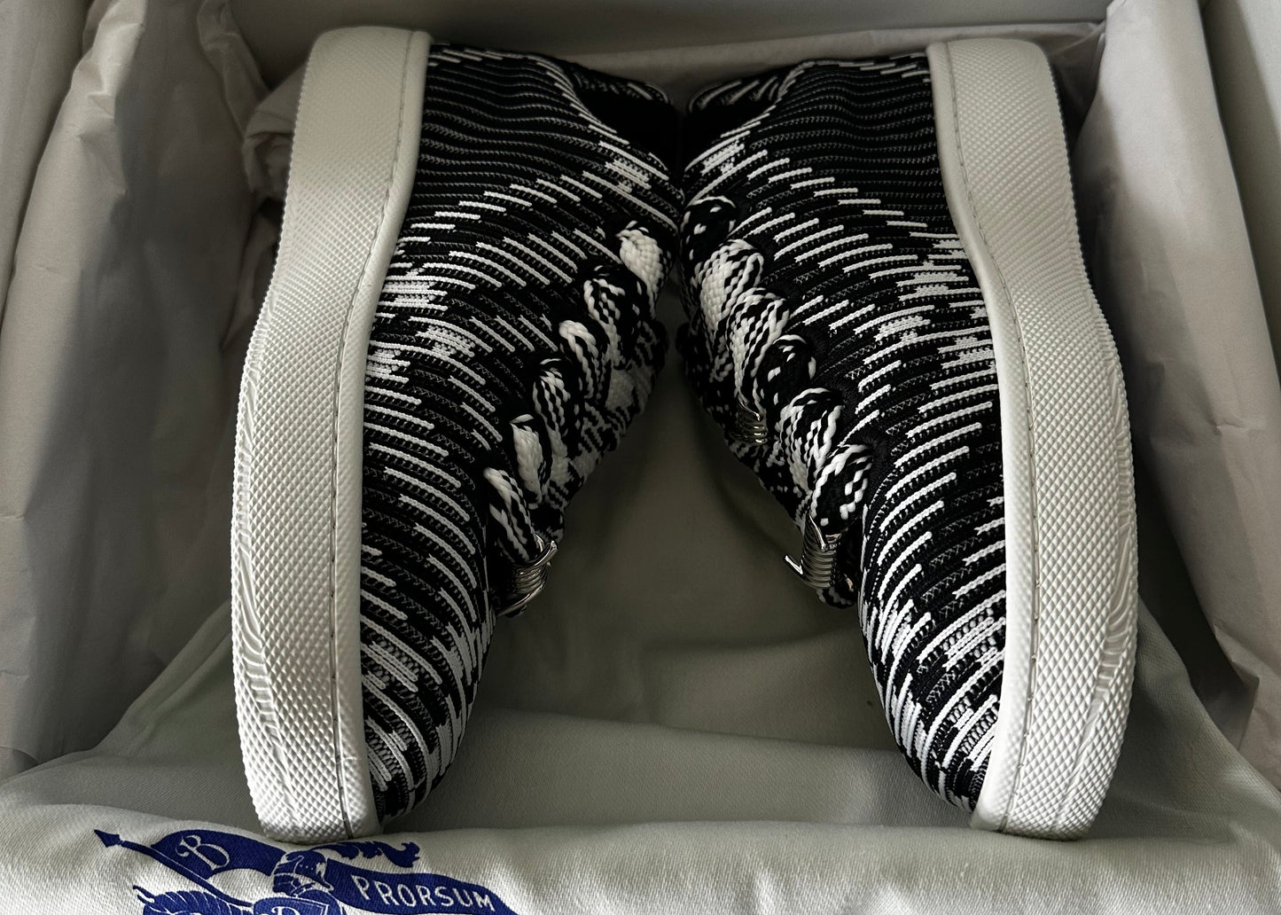 Burberry !New with Tags! Black and White Novocheck Sneakers sz 37.5