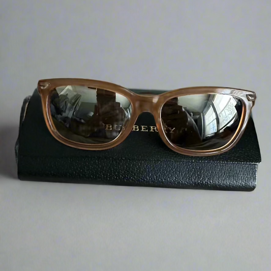 Burberry Sunglasses with Amber/Brown Frames and Brown lenses
