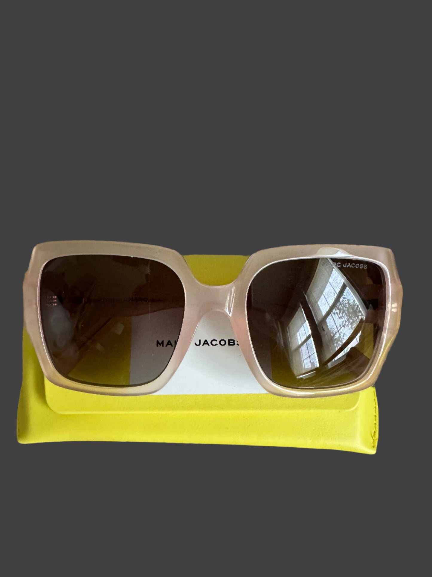 Marc Jacobs Sunglasses with Chunky Blush Frames and Brown Lenses