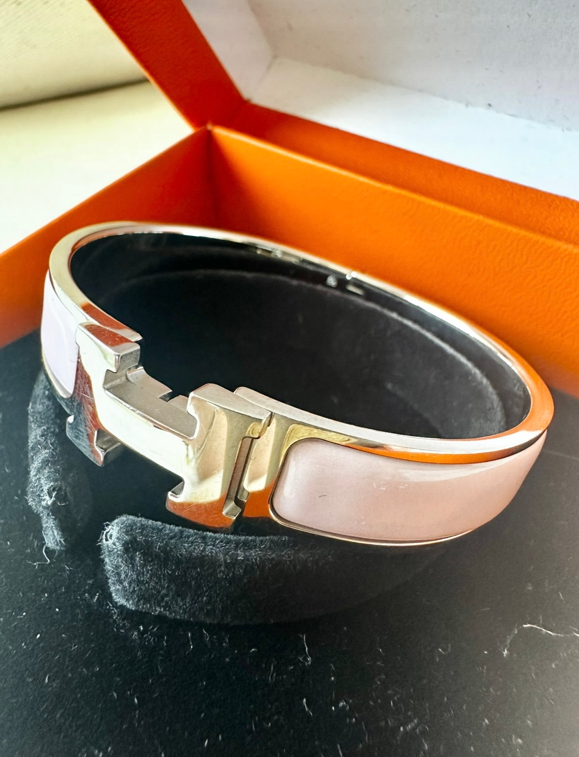 Hermes Pladium Plated Clic H Bracelet in Rose Candeur