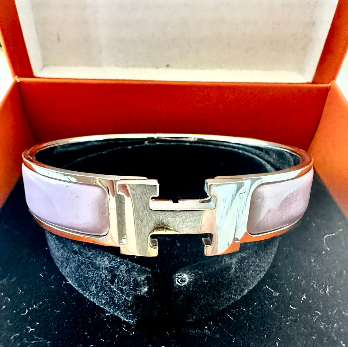 Hermes Pladium Plated Clic H Bracelet in Rose Candeur