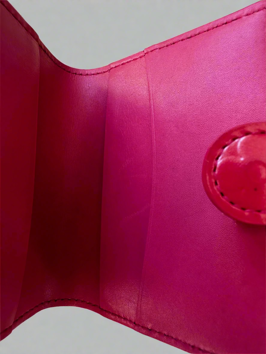 Louis Vuitton Vernis Card Holder in Watermelon/Pommes D'Amour