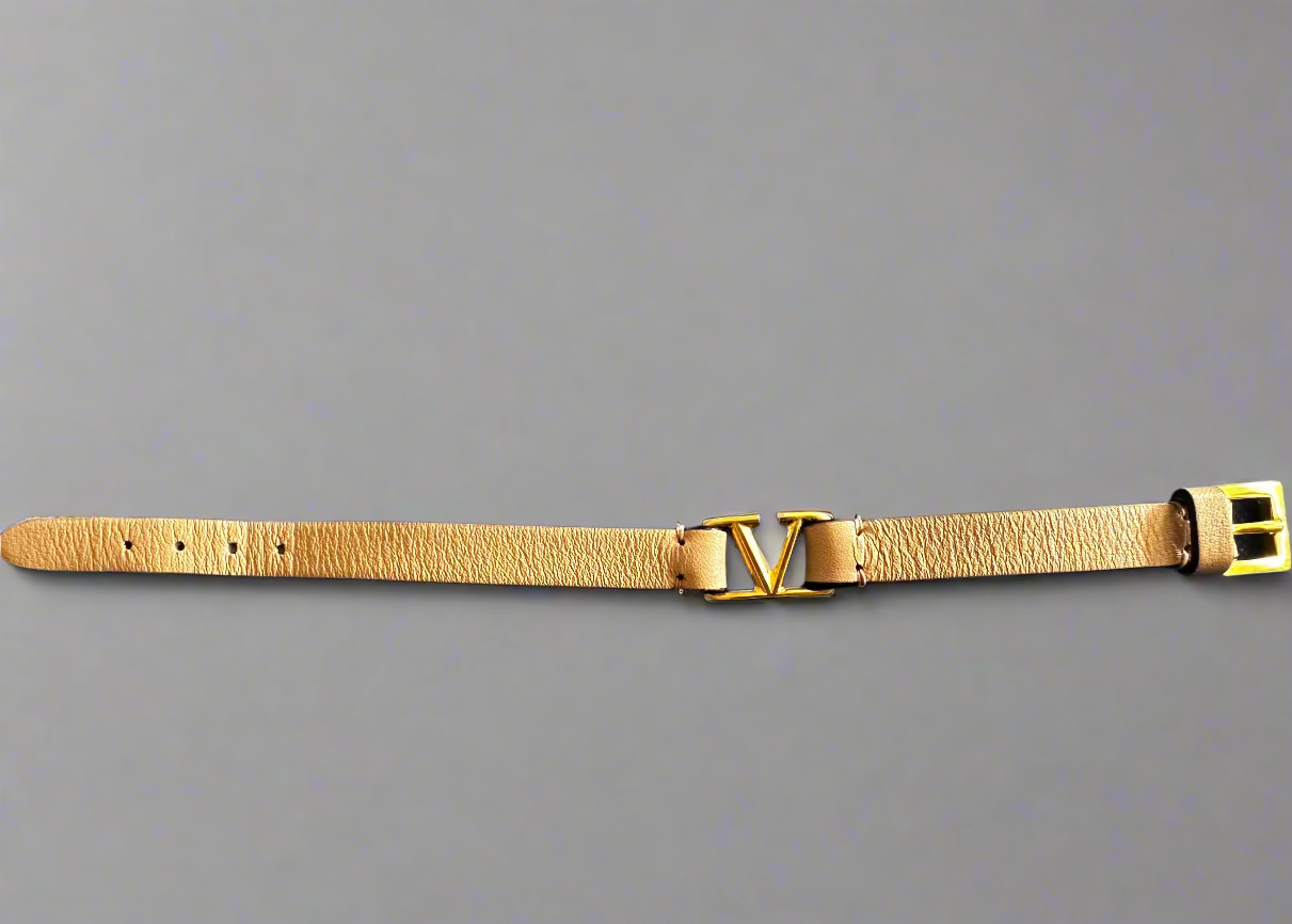 Valentino Garavani V-Logo Pink Leather Bracelet