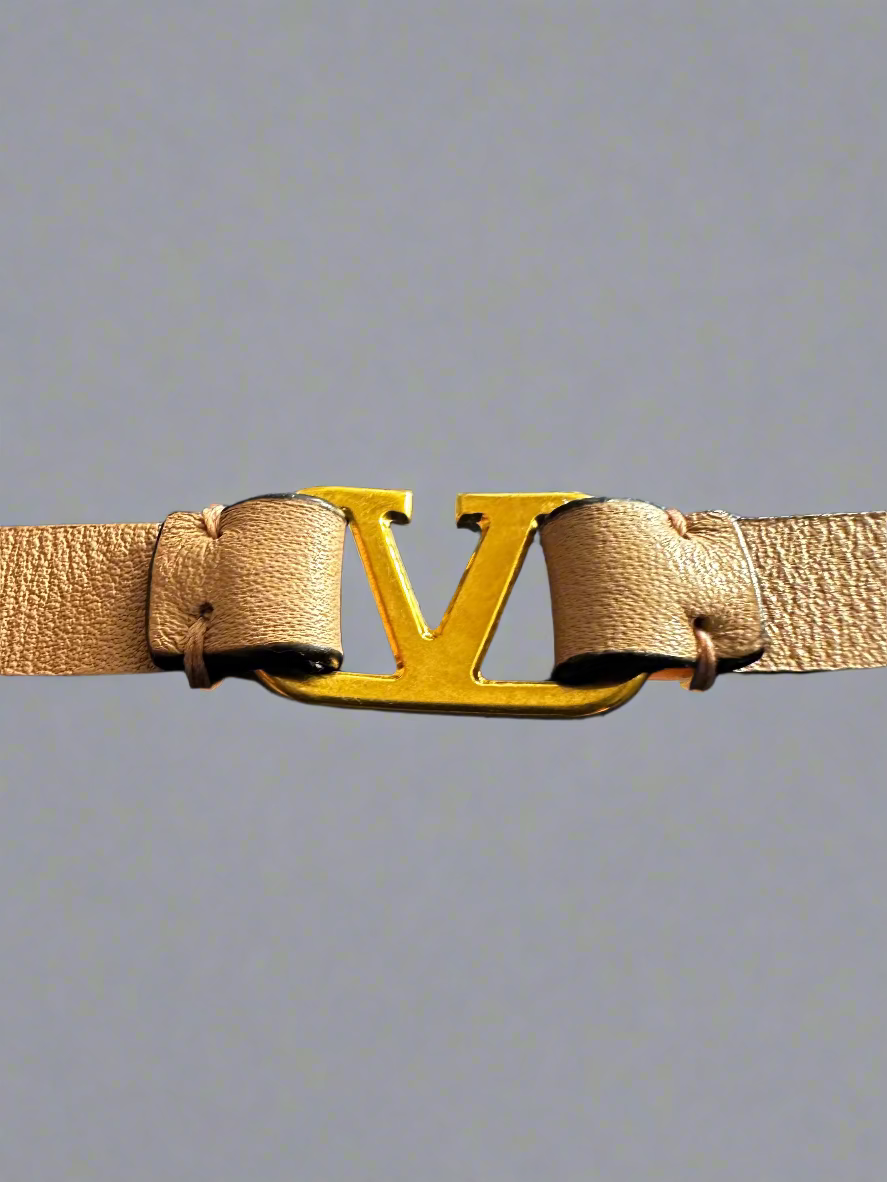 Valentino Garavani V-Logo Pink Leather Bracelet