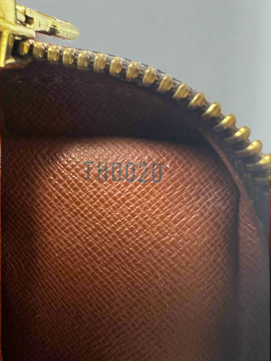 Louis Vuitton Amazon leather handbag