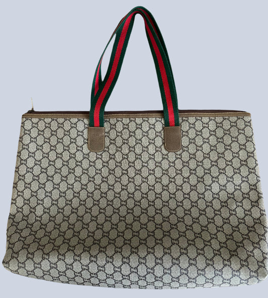 GUCCI GG Plus Monogram Tote - LARGE w Sherry Line Strap & Zip Close