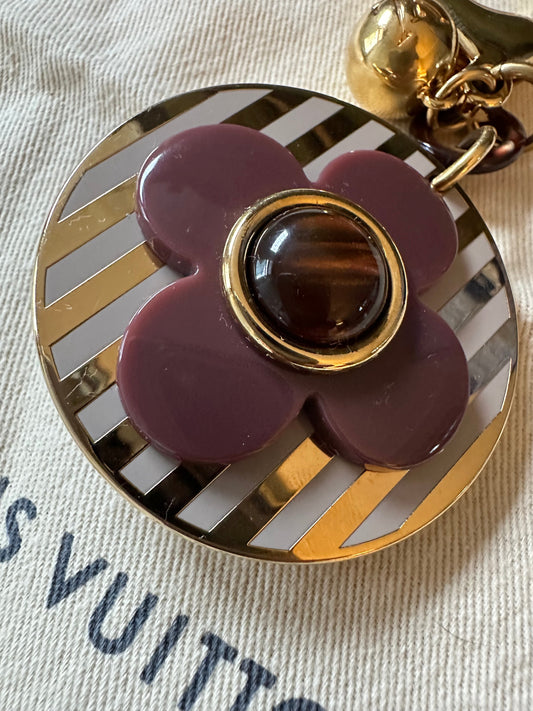 Louis Vuitton Idylle Blossom Bag Charm: in white, gold & plum.