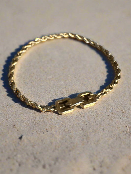Givenchy Vintage Gold Chain 8" Bracelet