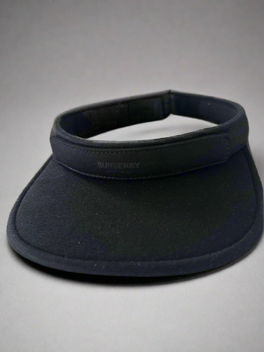 Burberry Two-in-One Visor with removable zipper pouch! New with Tags